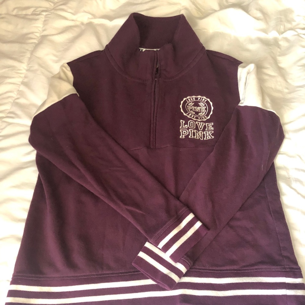 Half zip sweatshirt